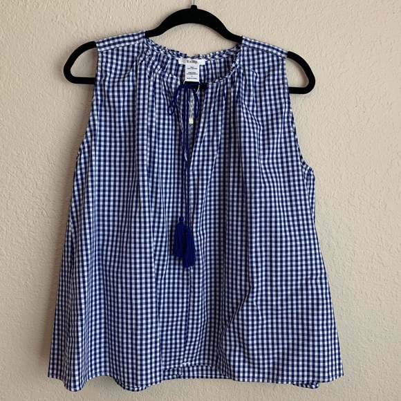 Esley Tops - Gingham Tank Top with Tassles sz large